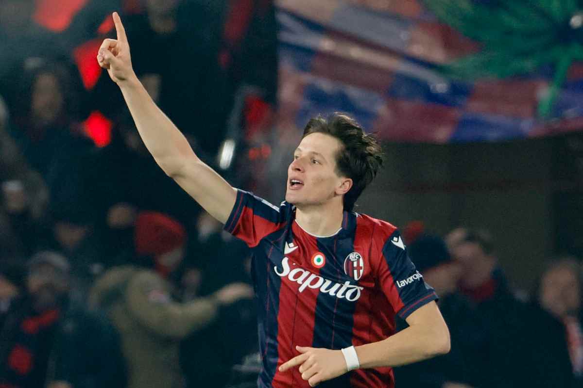 Giovanni Fabbian esulta dopo un gol