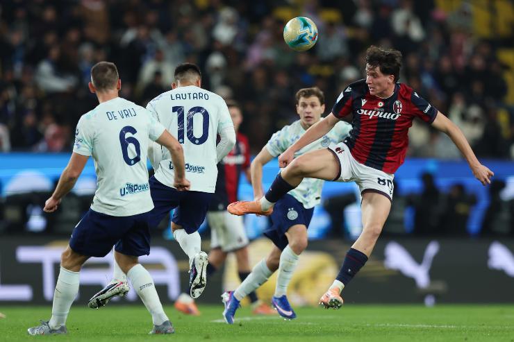 Giovanni Fabbian in contrasto aereo