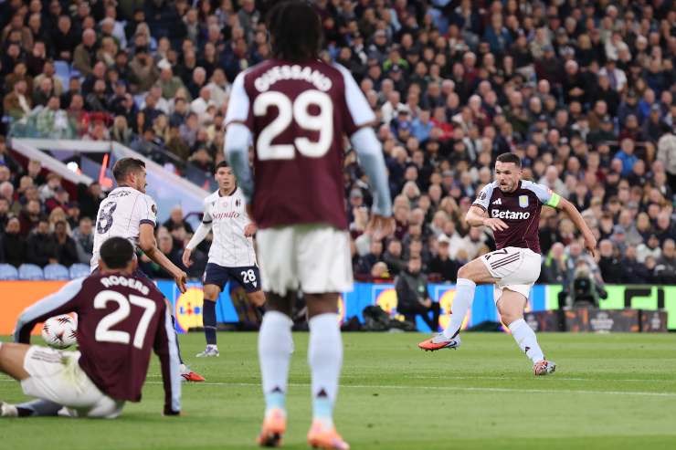 McGinn in gol contro il Bologna
