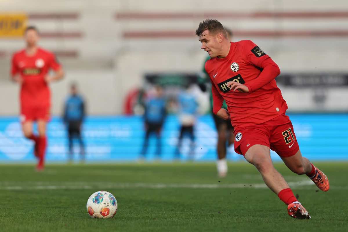 Lasse Günther in azione durante Preuben Munster-Elversberg