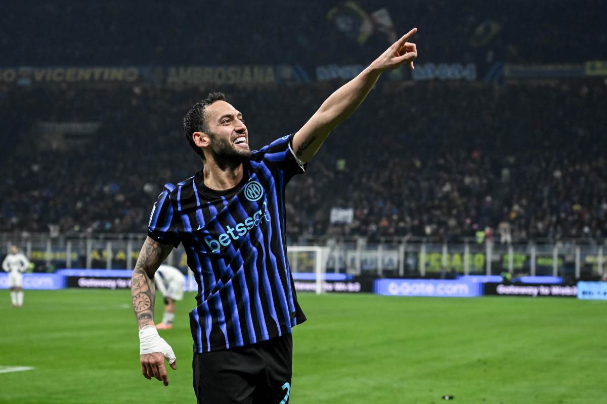 L’agente di Calhanoglu gela l’Inter: cosa sta succedendo