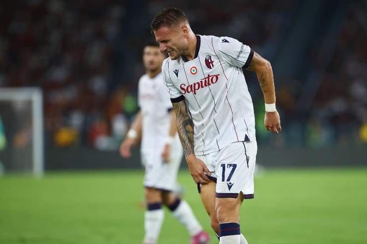 Ciro Immobile of Bologna injured during the Serie A soccer match between AS Roma and Bologna FC at Olimpico Stadium in Rome, Italy, 23 Aug 2025.