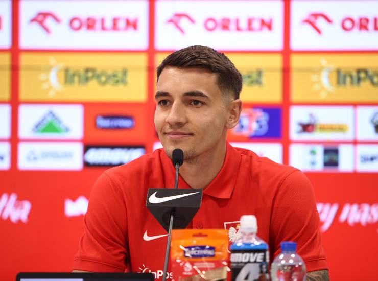 Kiwior in conferenza stampa