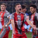 Vardy esulta dopo il gol