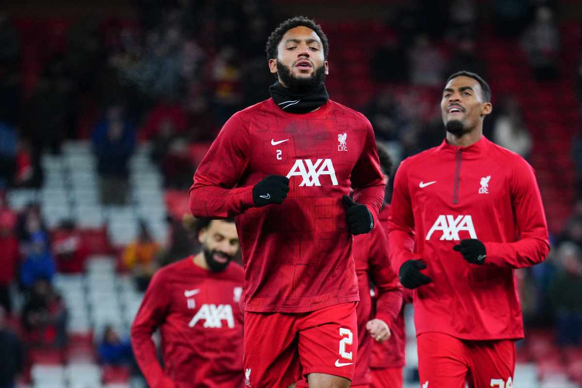 Joe Gomez si scalda