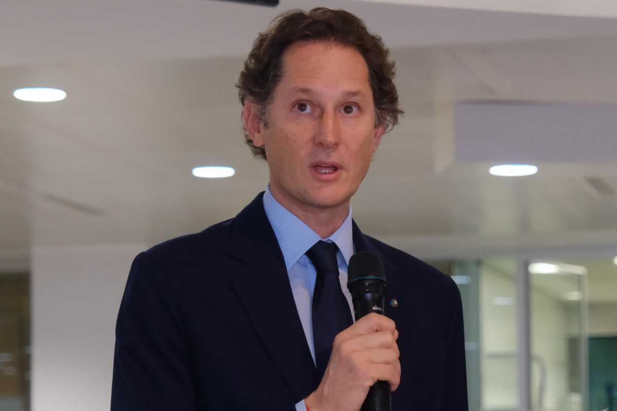 John Elkann in primo piano