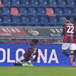 Rowe esulta dopo il gol