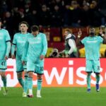 Rowe esulta con i suoi compagni