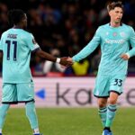 Rowe e Miranda dopo il gol