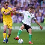 Jorge Salinas in azione durante Racing de Santander-Real Valladolid