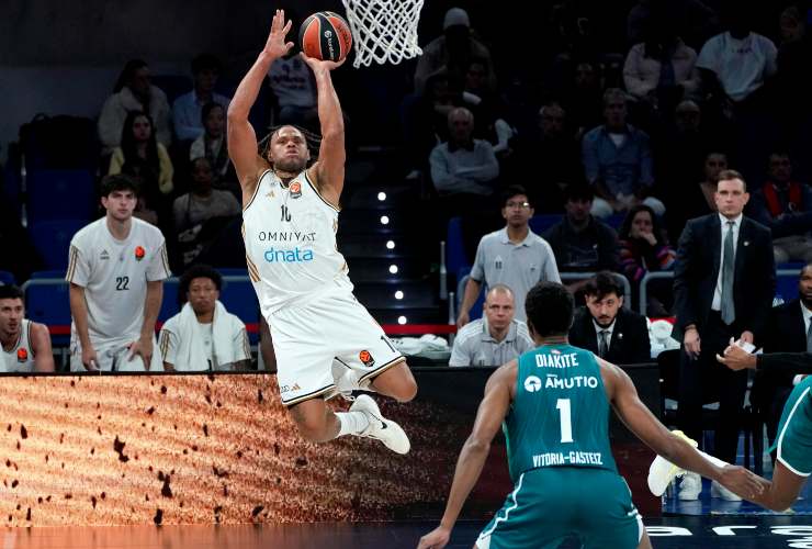 Justin Anderson in una partita contro il Baskonia 