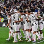 La Juventus esulta dopo il goal con il Parma