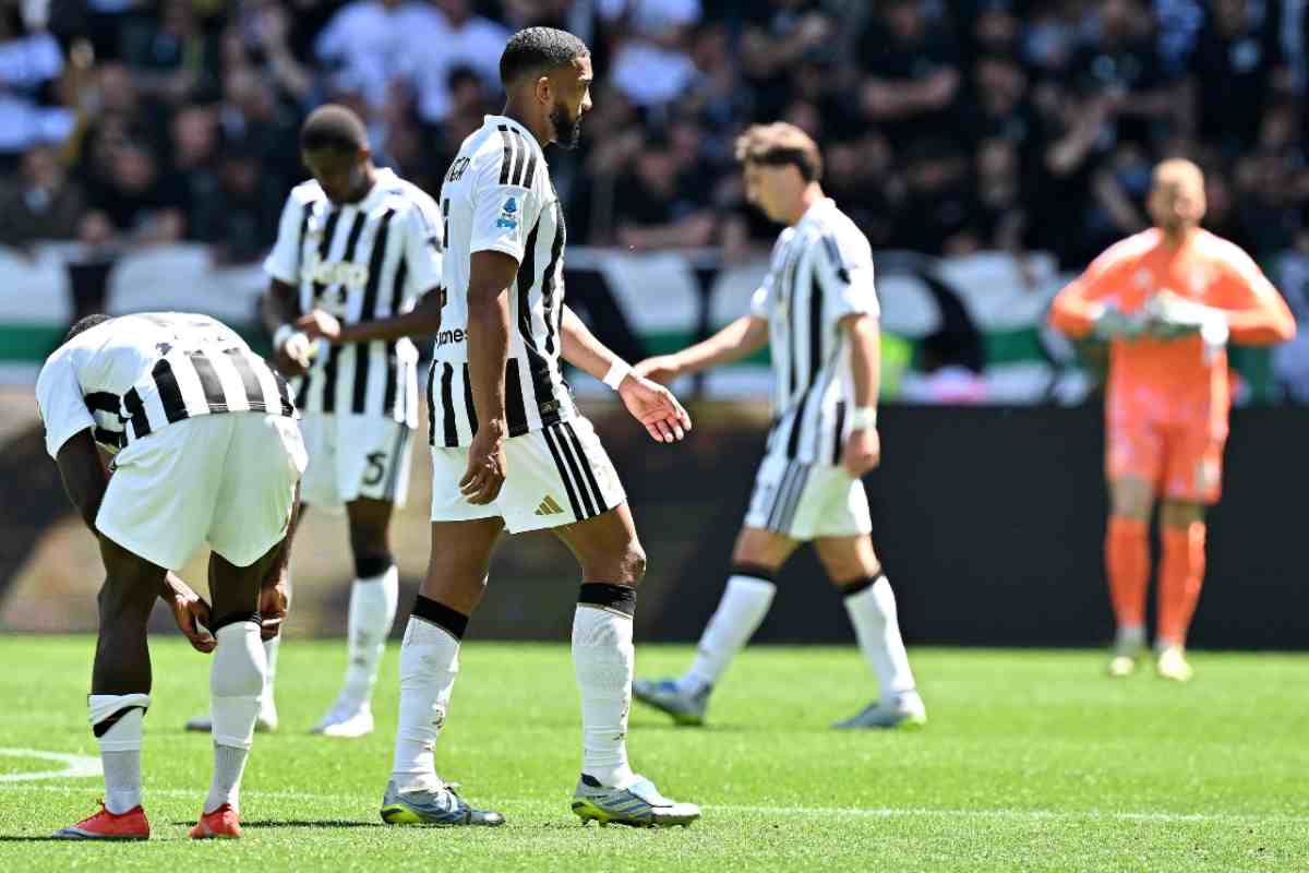 Juventus, il conto dei 900 milioni: ora il futuro fa davvero paura