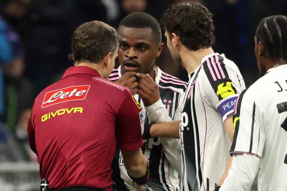 Juve furiosa a San Siro: “Una vergogna”. Caos nel tunnel dopo il rosso a Kalulu – VIDEO