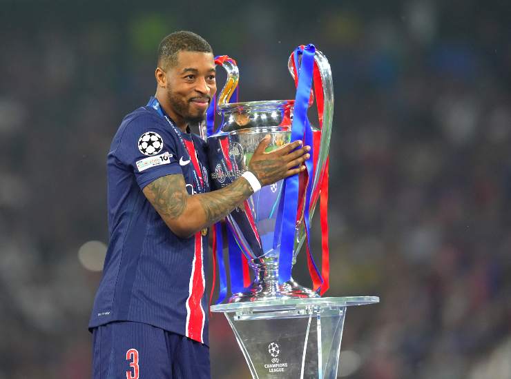 Kimpembe e il trofeo della Champions