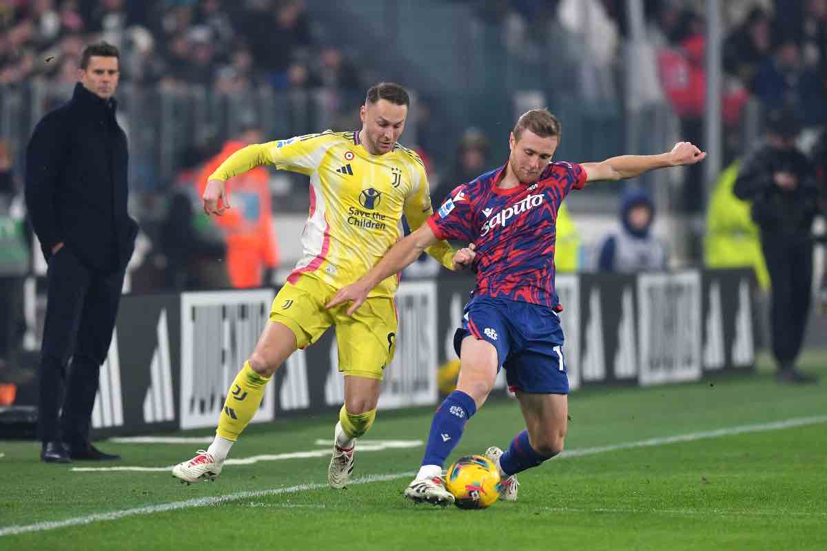 Koopmeiners e Pobega a duello durante Juventus-Bologna dello scorso anno