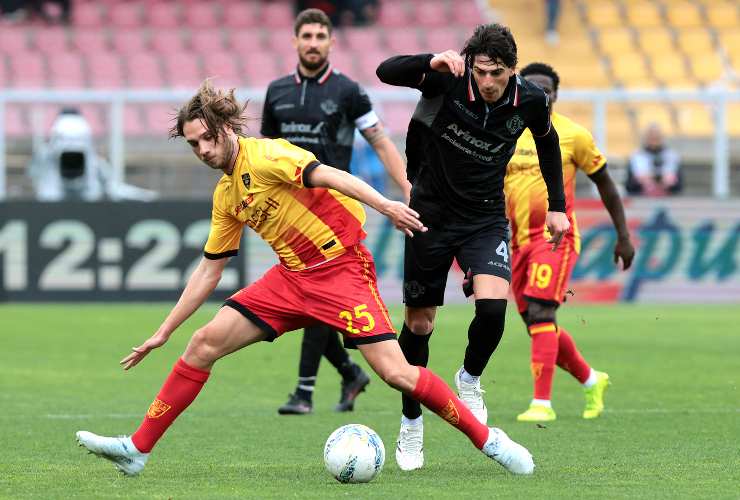 Una fase di Lecce - Cremonese