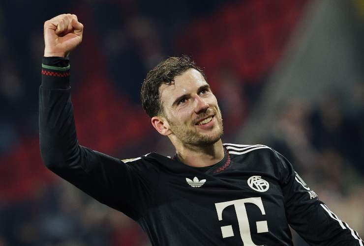 Leon Goretzka esulta