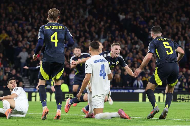 Ferguson nell'azione del gol