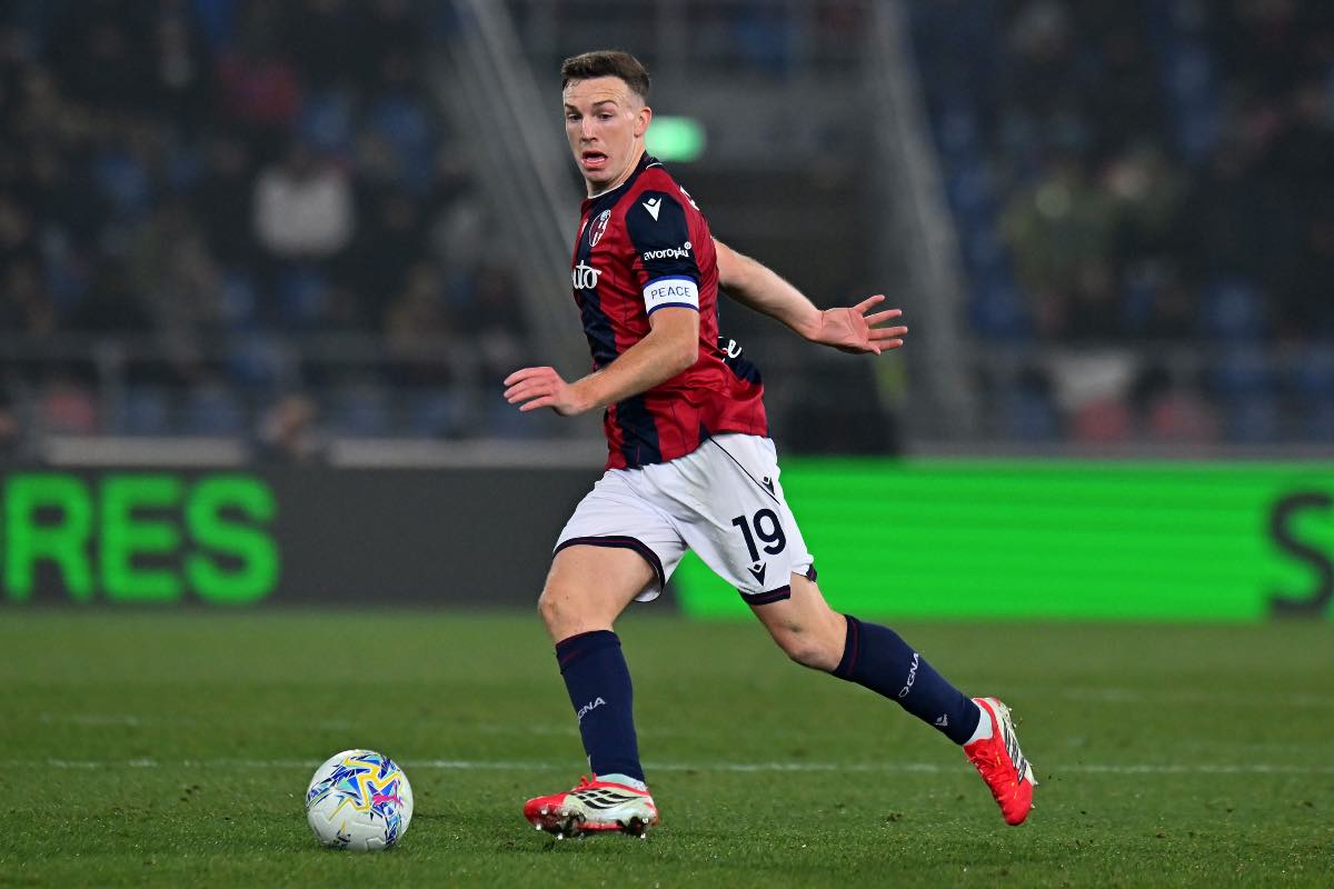 Lewis Ferguson in azione durante Bologna-Milan