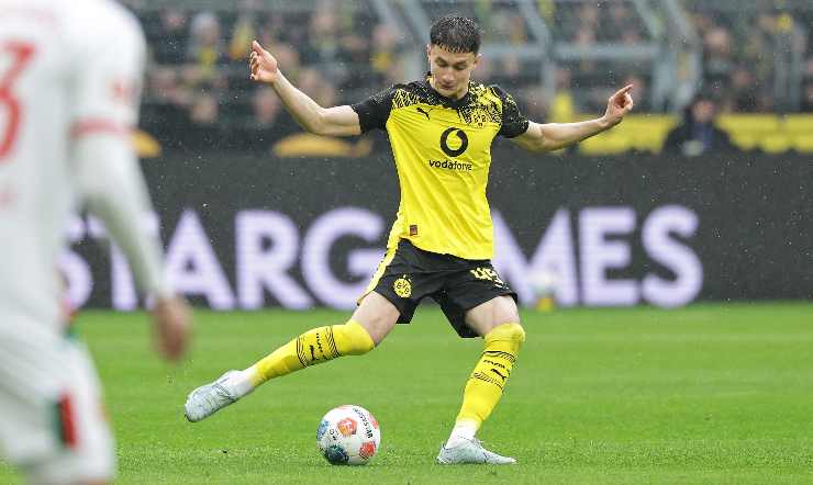 Luca Reggiani con la maglia del Borussia Dortmund