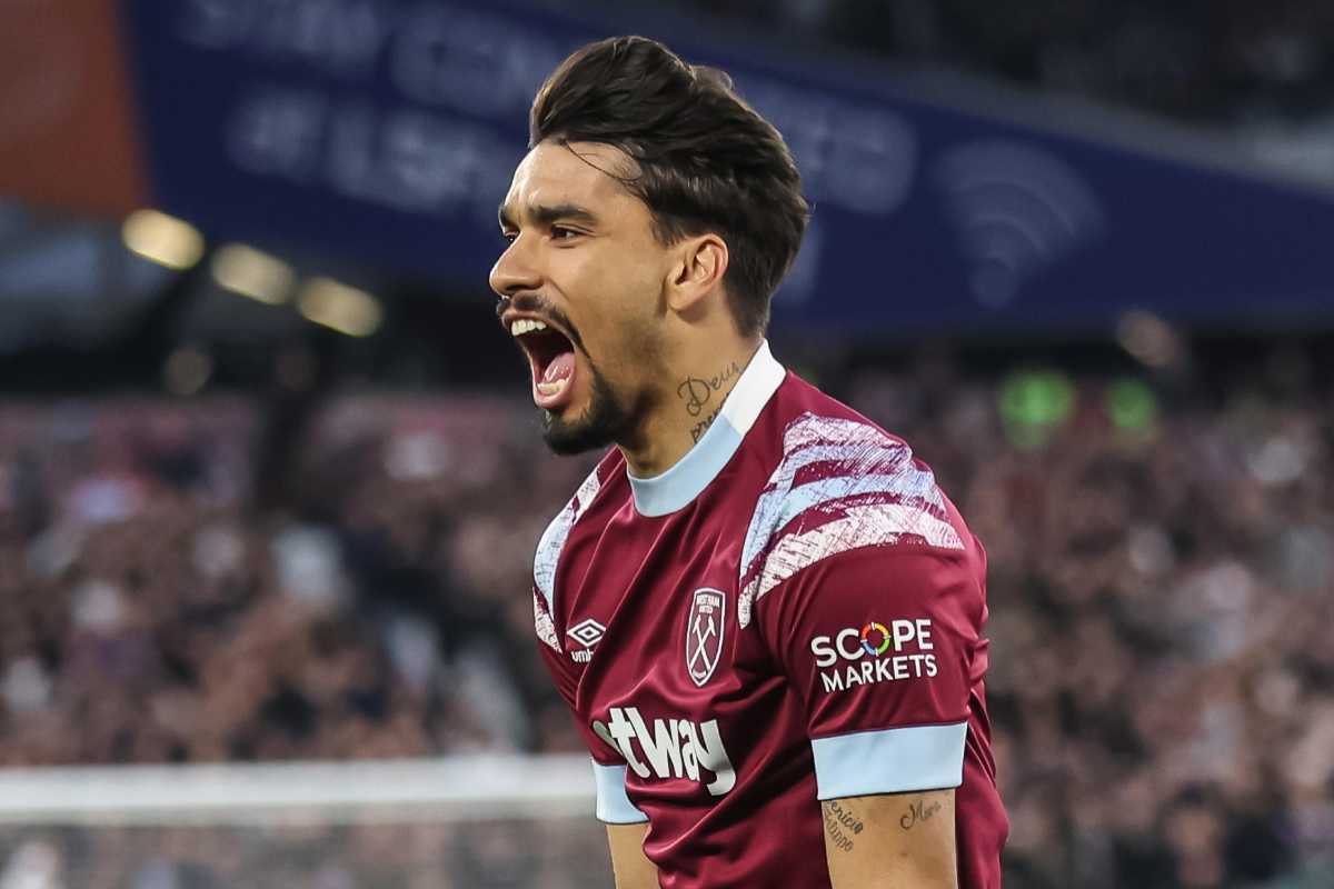 Lucas Paquetà esulta