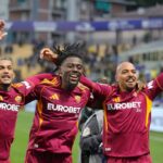 La Roma esulta dopo una vittoria