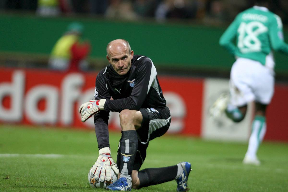 Marco Ballotta con la maglia della Lazio