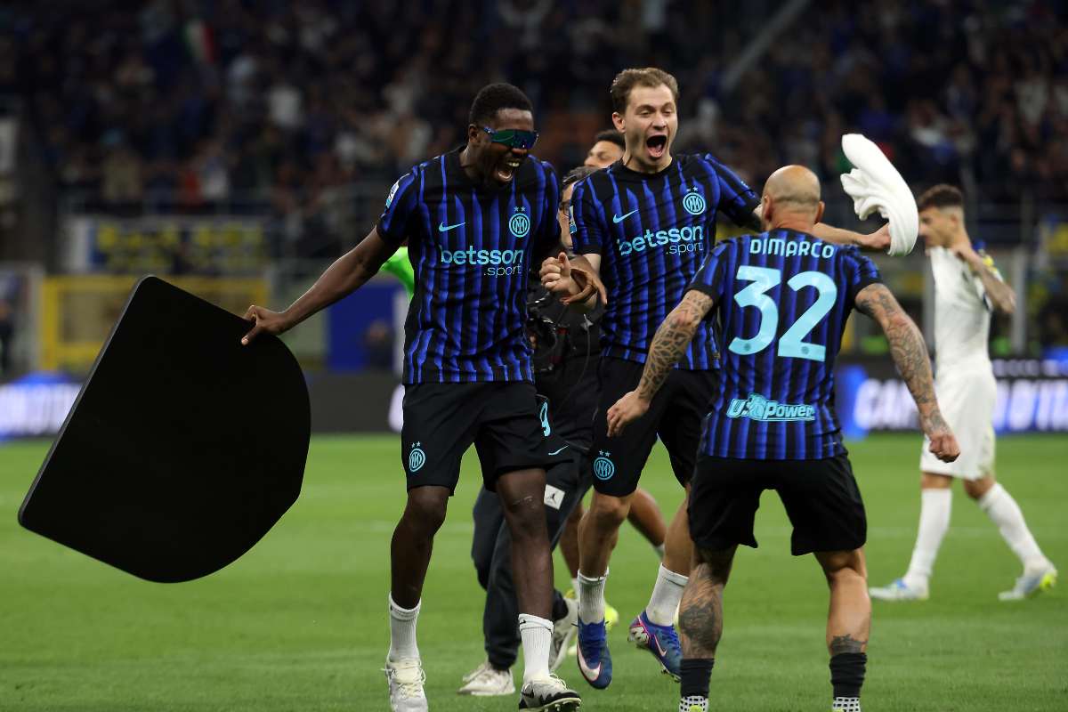 Inter, striscioni anti-Milan esposti da Thuram: la decisione della Procura della FIGC