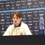 De Roon in conferenza