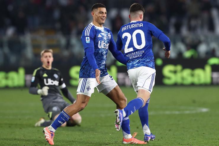 Baturina esulta dopo il gol