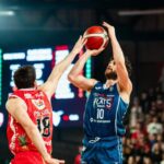 Matteo Imbrò marcato a tiro