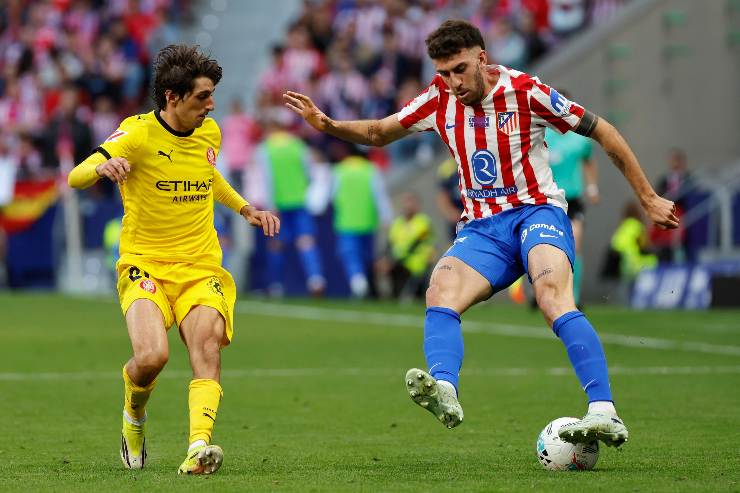 Matteo Ruggeri in azione con l'Atletico Madrid