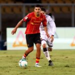 Miranda in azione contro il Lecce
