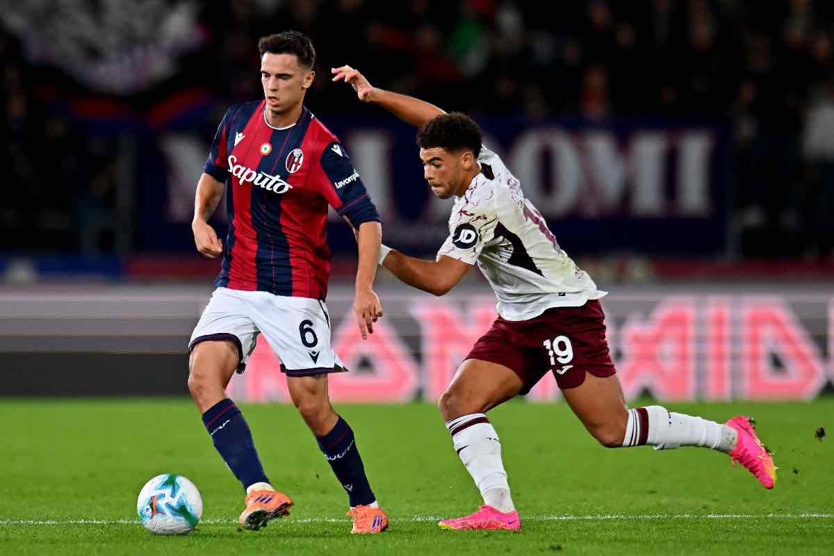 Moro e Che Adams durante Bologna-Torino