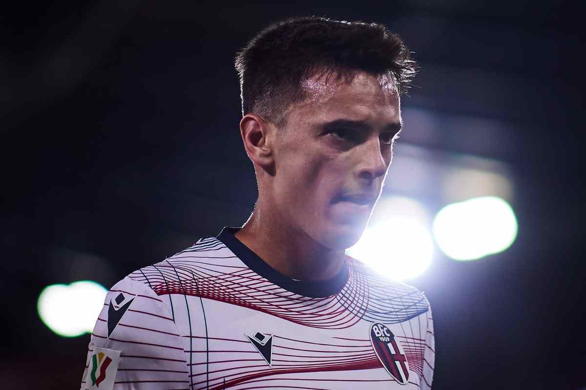 Moro con la maglia del Bologna