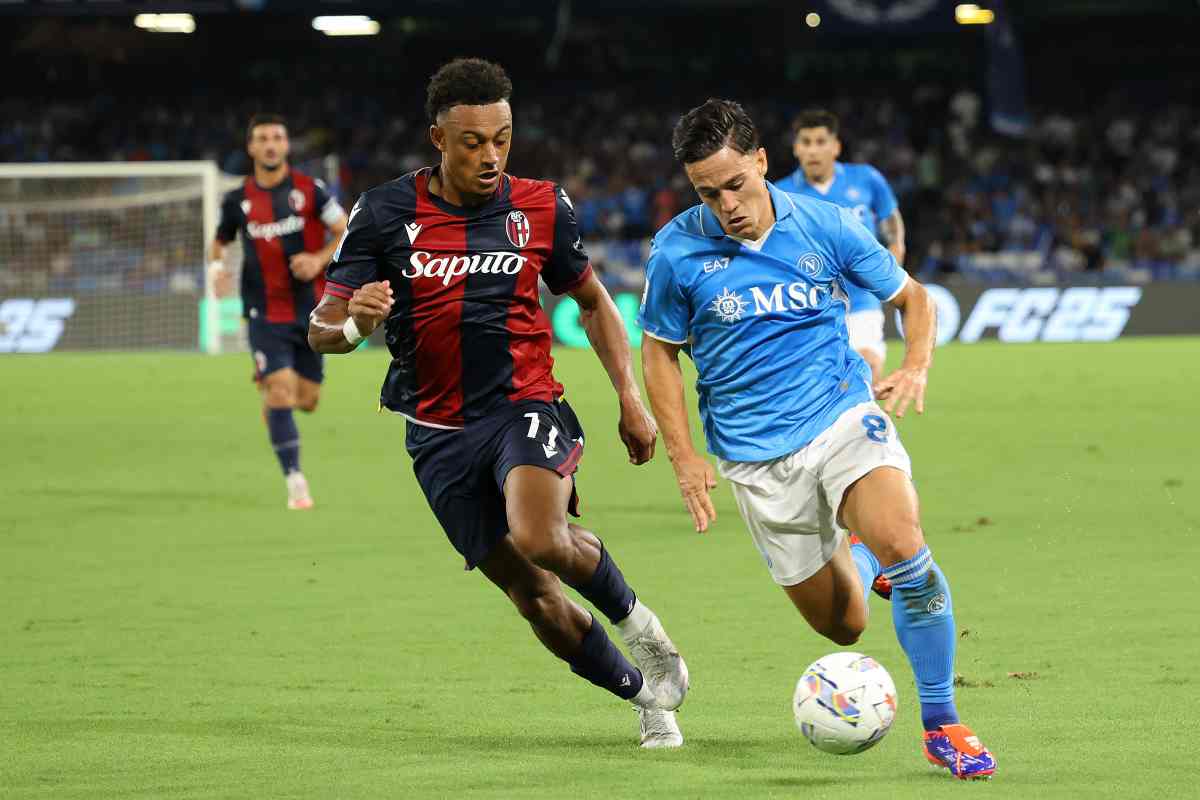 Dan Ndoye e Giacomo Raspadori in Napoli-Bologna