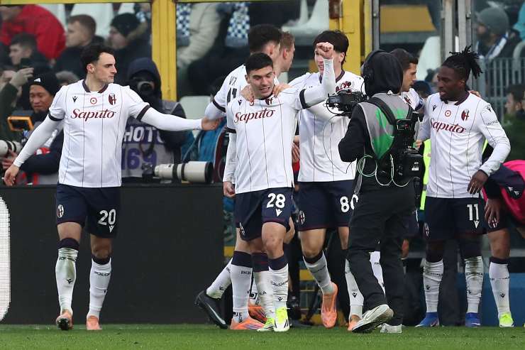 Cambiaghi esulta dopo il gol