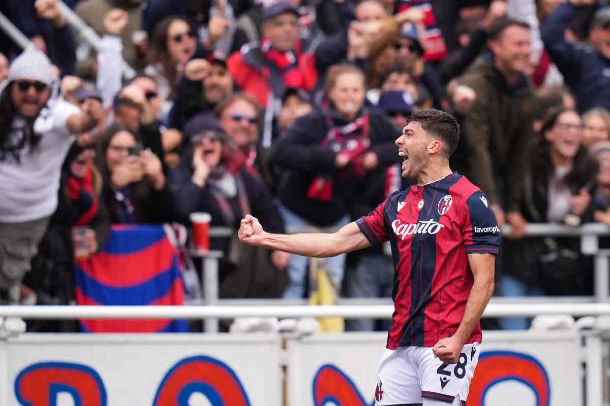 Nicolò Cambiaghi esulta dopo il gol in Bologna-Pisa
