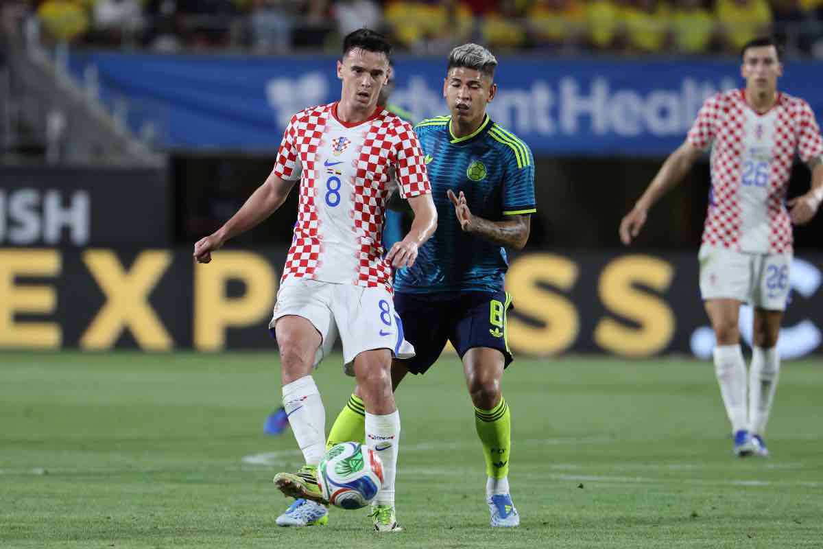 Nikola Moro in azione durante Colombia-Croazia