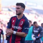 Orsolini e compagni sullo sfondo