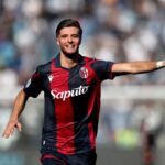 El Azzouzi festeggia dopo il gol in Lazio-Bologna (2024)