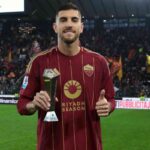 Pellegrini con il premio MVP