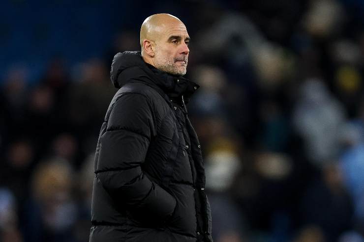 Pep Guardiola pensieroso