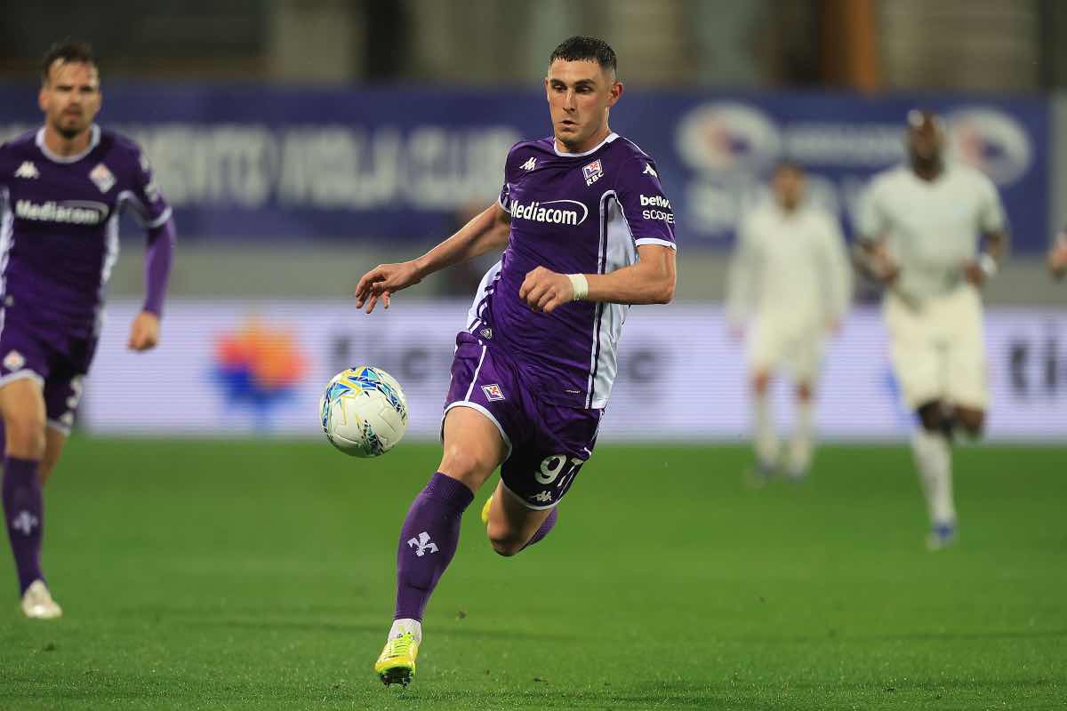 Roberto Piccoli in azione durante Fiorentina-Lazio
