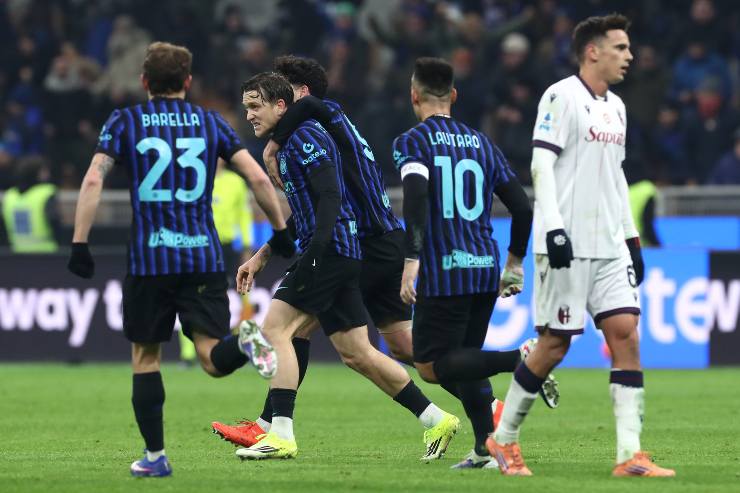 Zielinski esulta dopo il gol