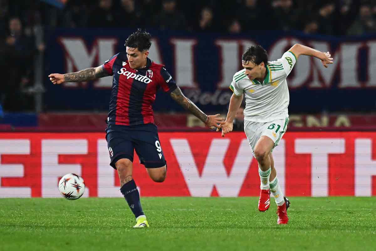 Castro e Pisilli durante Bologna-Roma in Europa League