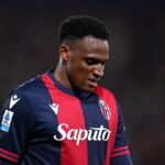 Jhon Lucumi con la maglia del Bologna
