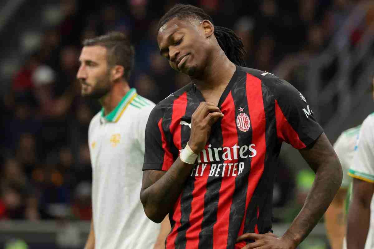 Leao furioso con Pulisic: le immagini svelano tutto, e ora il Milan si interroga