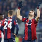 Riccardo Orsolini si dispera